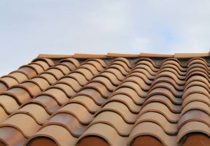 10 Types of Roof Shingles - Pictures & Pros/Cons - Homenish