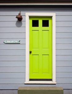 17 Green Front Door Ideas to Bring Harmony to Your Home with Pictures ...