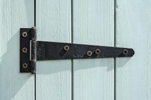 Should Door Hinges be Painted? - Homenish