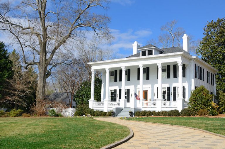 An Insight into the Classical Antebellum Architecture - Homenish