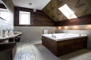 10 Ideas for Bathroom Walls Instead of Tiles - Homenish