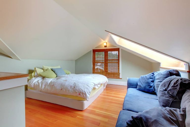 12 Functional Low Ceiling Attic Ideas - Homenish