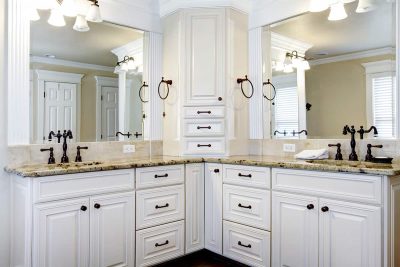 12 Easy Paint Colors for Bathroom Cabinets - Homenish