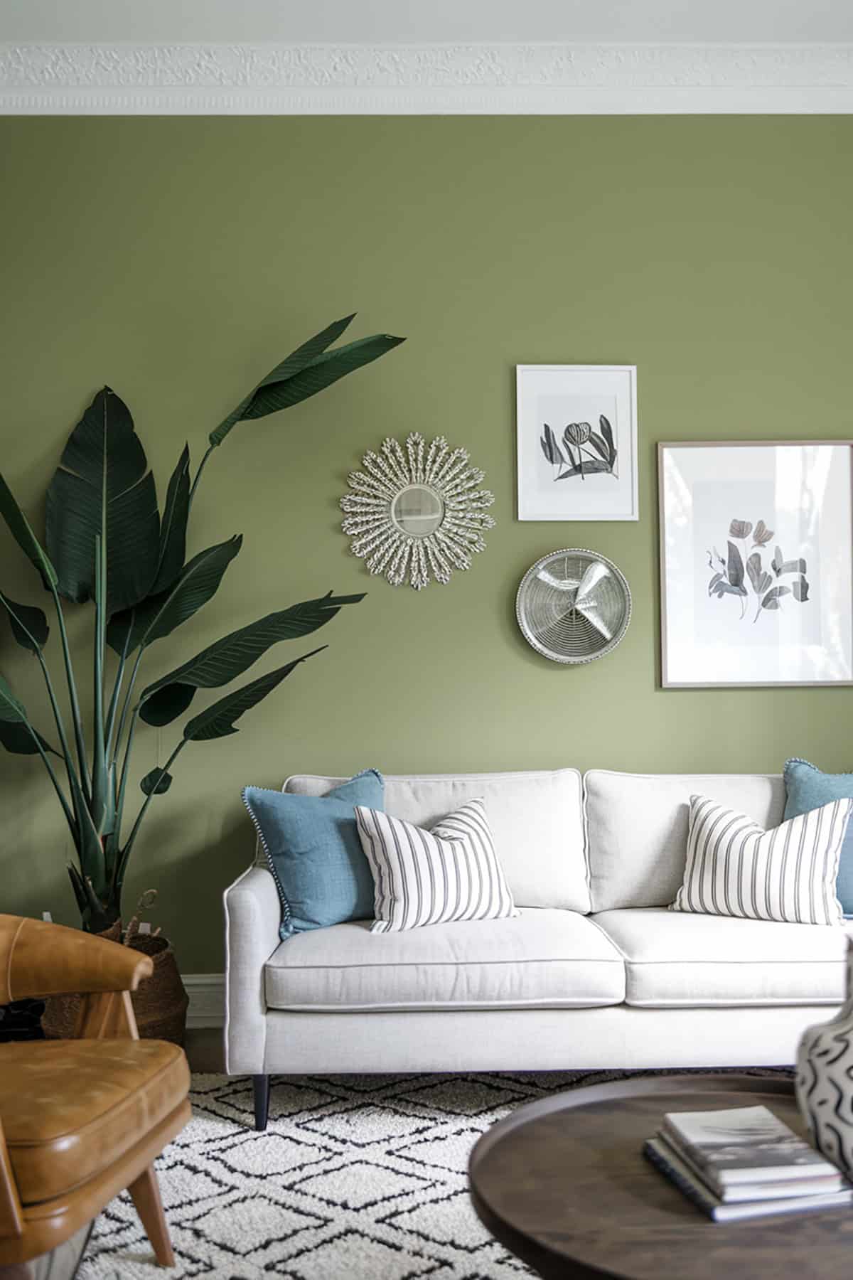 Rich Green – Farrow & Ball Sap Green